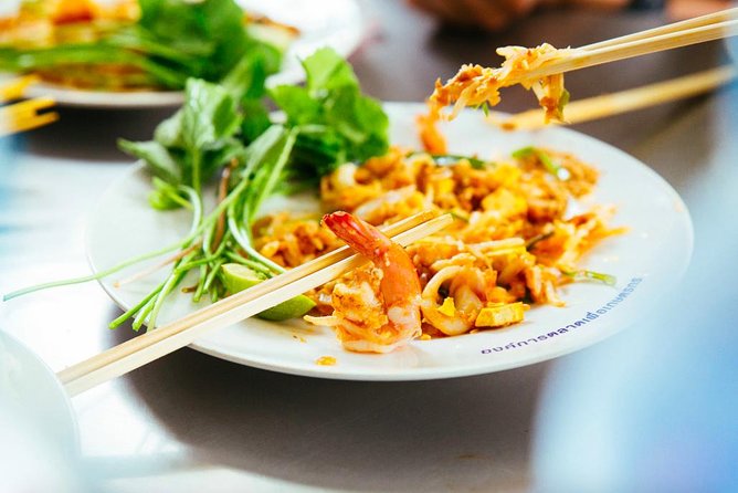 Drinks & Bites in Bangkok Private Tour - A short Bangkok food tour with a local focus