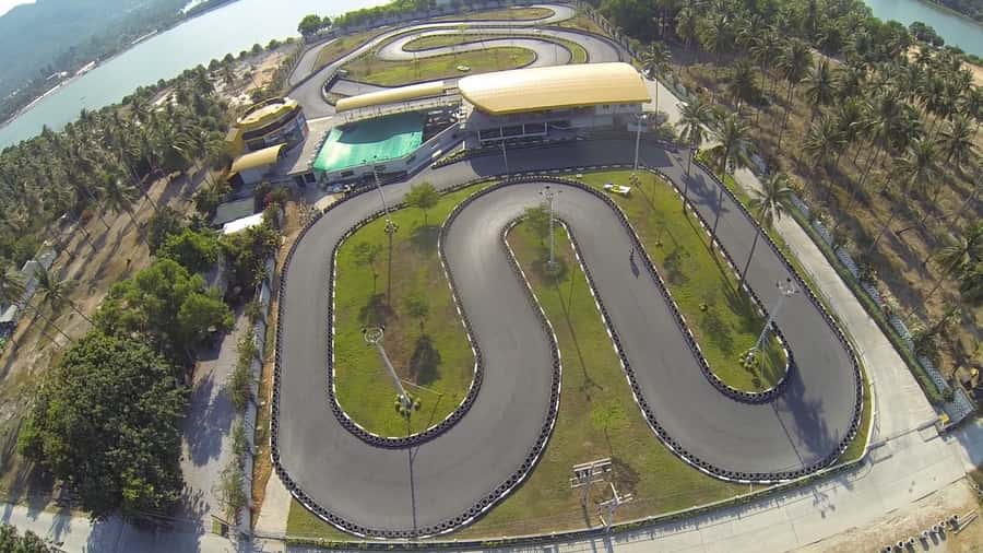 EasyKart Koh Samui (Chaweng Lake): Go-Kart Racing Experience - What the two tracks feel like