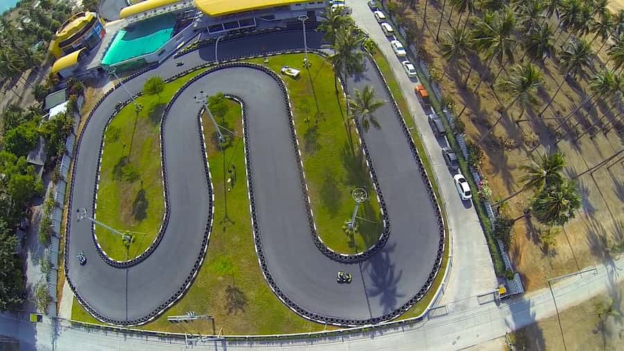 EasyKart Koh Samui (Chaweng Lake): Go-Kart Racing Experience - Check-in, fitting, and the safety briefing