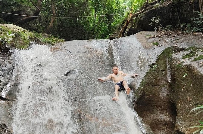 Elephant Experience and Hidden Jungle Waterfall Chiang Mai - Transport and the six-hour schedule