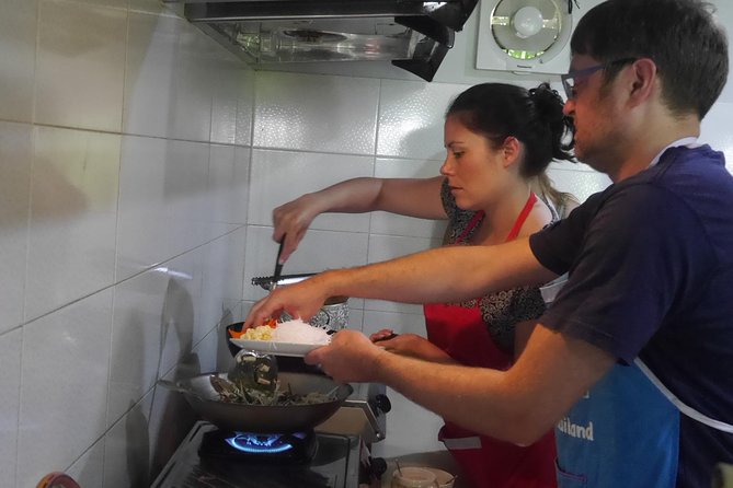 Evening Cooking Class - Reading Thai Ingredients at the Local Market