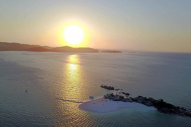 Exclusive Small Group Phi Phi Islands Sunrise or Day Trip - From Phuket to Khai Island by speedboat