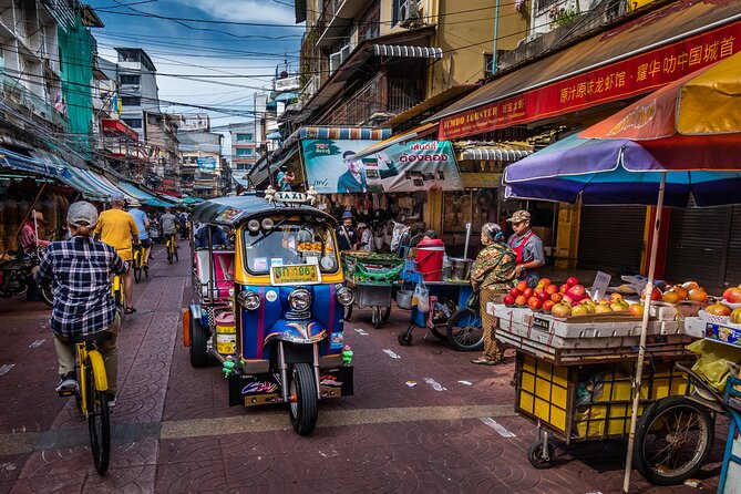 Experience Real Bangkok by Bike - Crossing the Chao Phraya to Thonburi