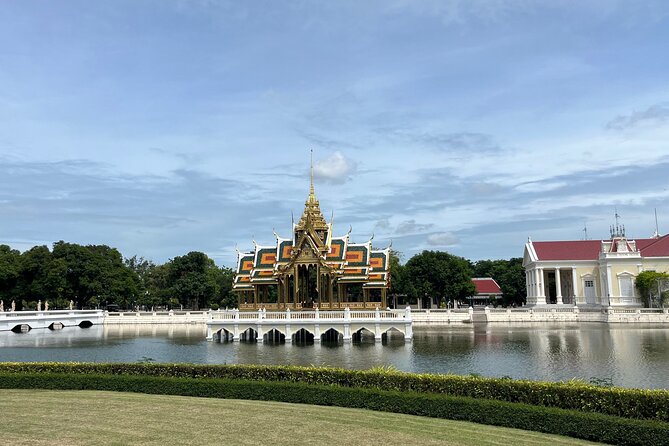 Explore Ancient Ayutthaya Historical Park Day Tour in Bangkok - Wat Phra Si Sanphet, the old royal temple