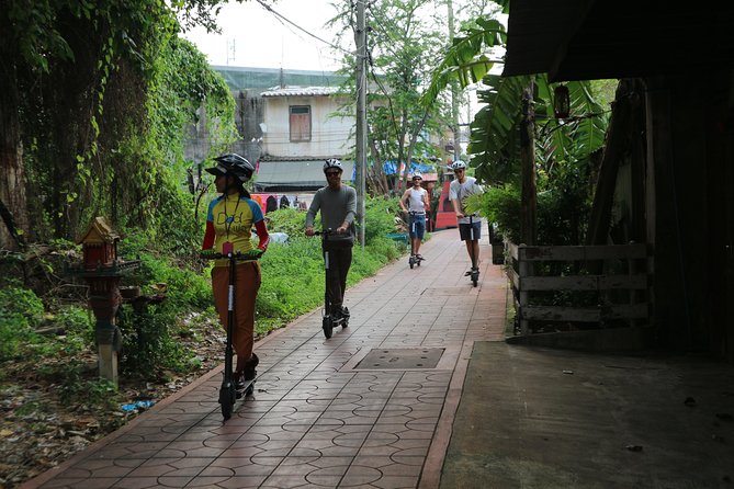 Explore Bangkok by E-Scooter & Try Street Food - Chinatown on two wheels