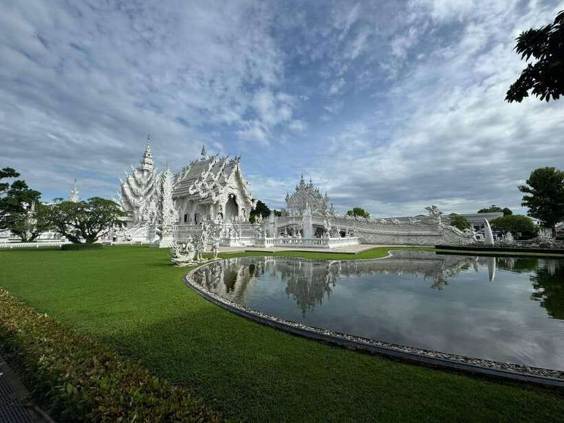 Explore the Chiang Rai and the Golden Triangle - Wat Rong Khun, the White Temple