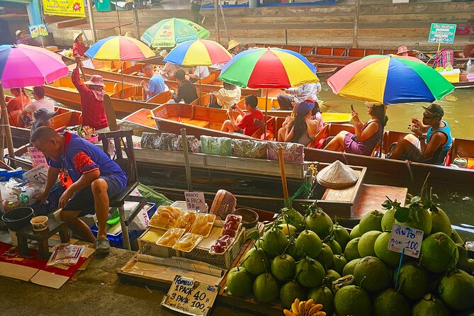 Floating Market & Train Market Private Tour(Premium Service) - Damnoen Saduak by motorboat