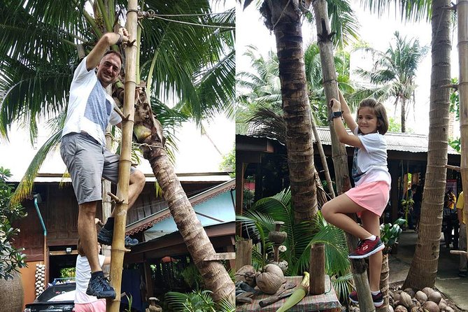 Floating & Railway Market and Coconut Farm Tour [Optional Luxury] - Damnoen Saduak by motorboat