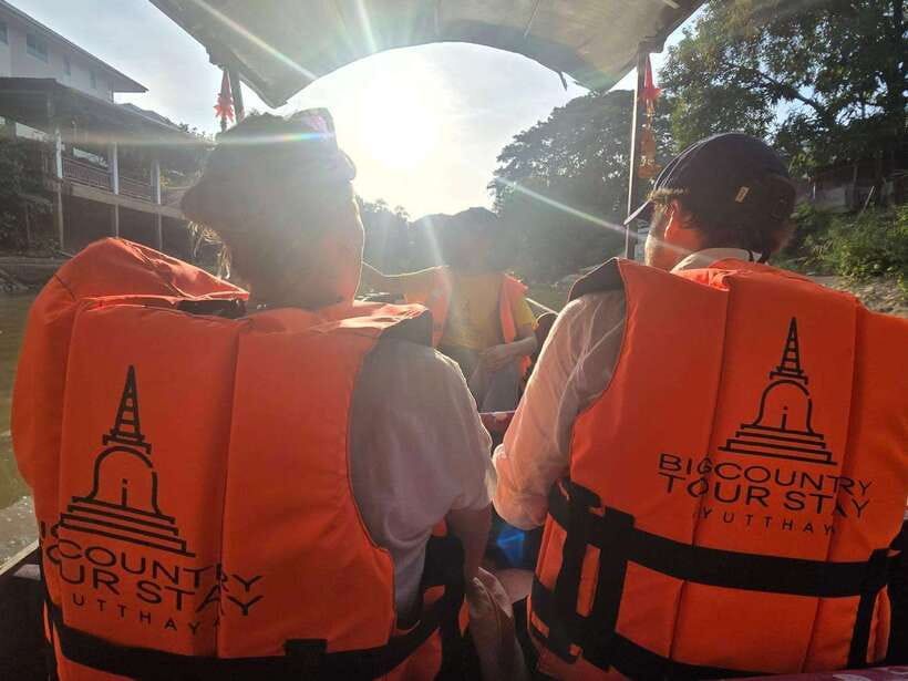 From Bangkok: Ayutthaya Afternoon Tour with Boat & Tuk-Tuk - Wat Ratchaburana and Ayutthaya’s royal architecture