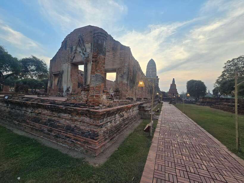 From Bangkok: Ayutthaya Afternoon Tour with Boat & Tuk-Tuk - A one-hour tuk-tuk ride through the old city
