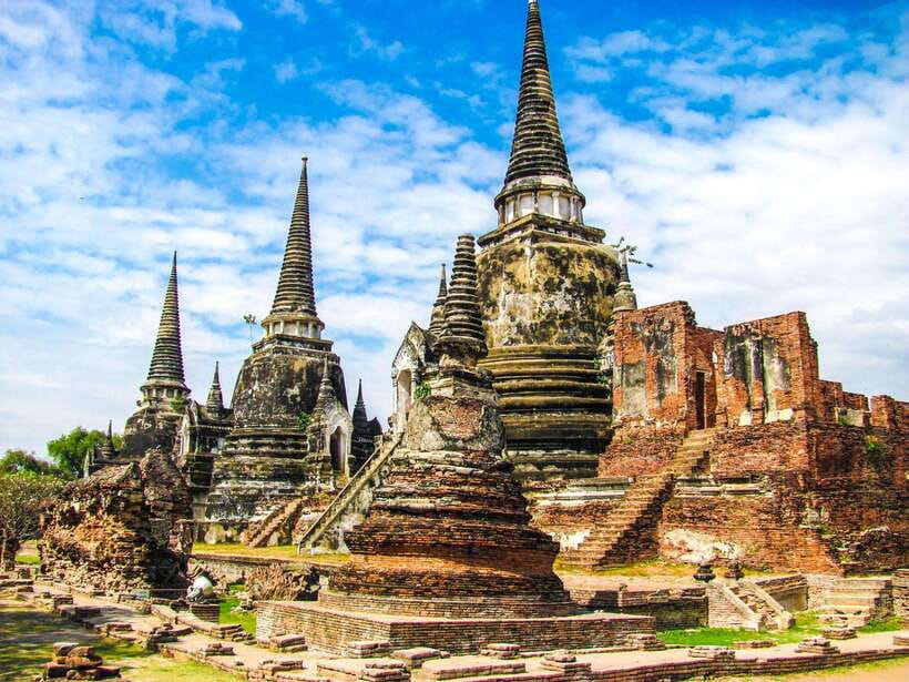 From Bangkok: Ayutthaya Historical Park Guided Day Trip - The Bangkok departure and van ride