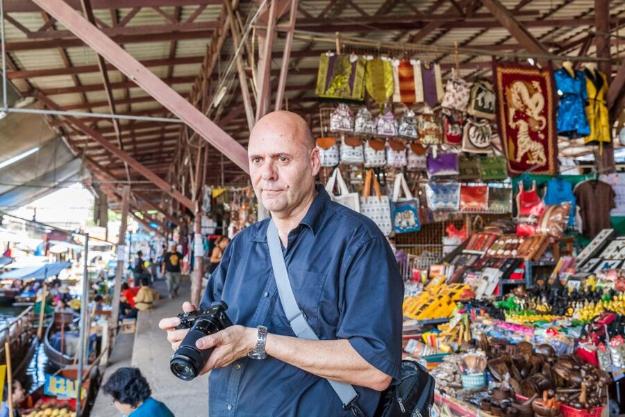 From Bangkok: Damnoen Saduak Floating Market Guided Tour - Damnoen Saduak Floating Market: famous, photogenic, and crowded