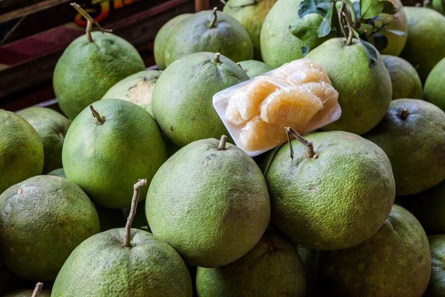From Bangkok: Damnoen Saduak Floating Market Guided Tour - What makes the guides such an important part of the day?