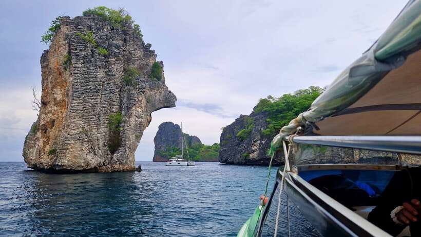 From Koh Lanta: Koh Haa & Koh Rok Snorkel Tour by Speedboat - What to bring for a better day