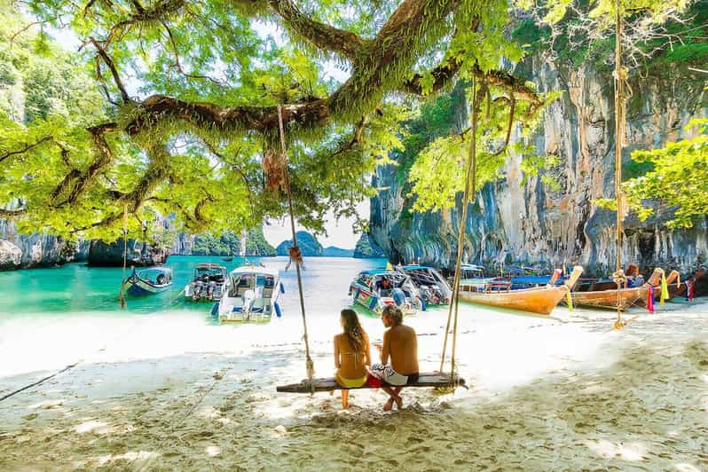From Krabi: Hong Islands Day Trip by Speedboat with Lunch - Passing Daeng Island on the way home