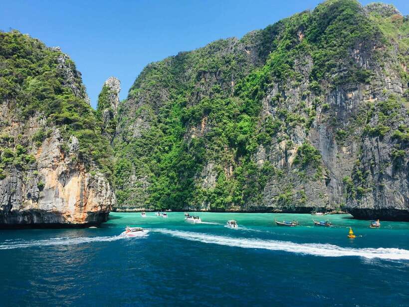 From Phi Phi: Full Day 7 Island Tour by Longtail with Sunset - Five things to know before you book