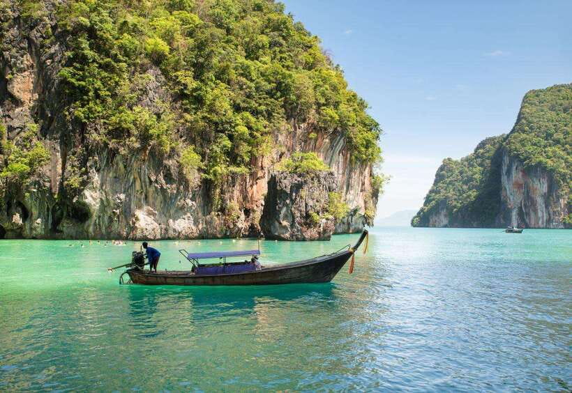 From Phi Phi islands: Phi Phi, Maya Area by longtail Boat - The 2:00pm to 7:30pm sunset option
