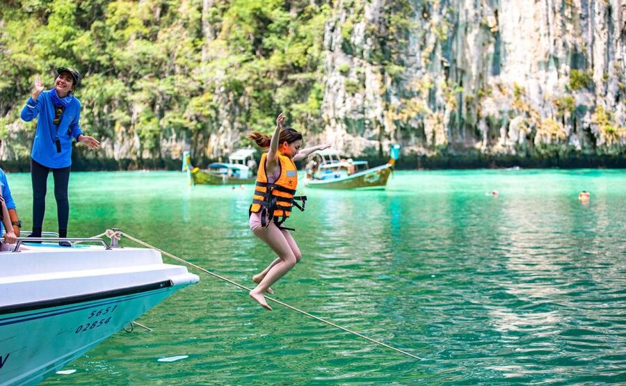 From Phuket: Phi Phi, Maya Bay, & Khai Islands Premium Trip - Khai Nai Island saves the soft beach time for later