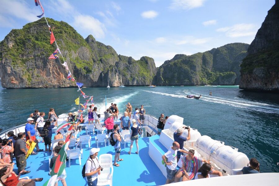From Phuket: Snorkeling Ferry Cruise to Phi Phi Islands - Shallow-water snorkeling at 12 pm