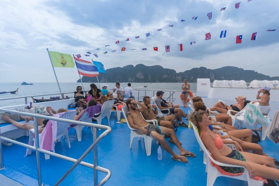 From Phuket: Snorkeling Ferry Cruise to Phi Phi Islands - The 2.15 pm return to Phuket
