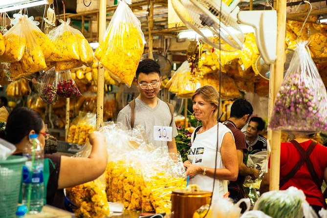 Full Day Bangkok PRIVATE City Tour With Locals - Wat Trimit & Wat Pho tickets - The guides make or break the day