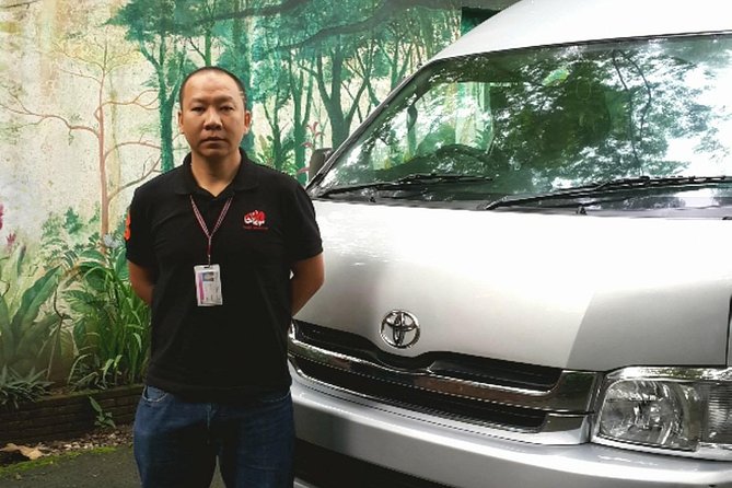 Full Day Car Hire with an English Speaking Driver in Chiang Mai - Wat Doi Suthep and Chiang Mai’s temple circuit