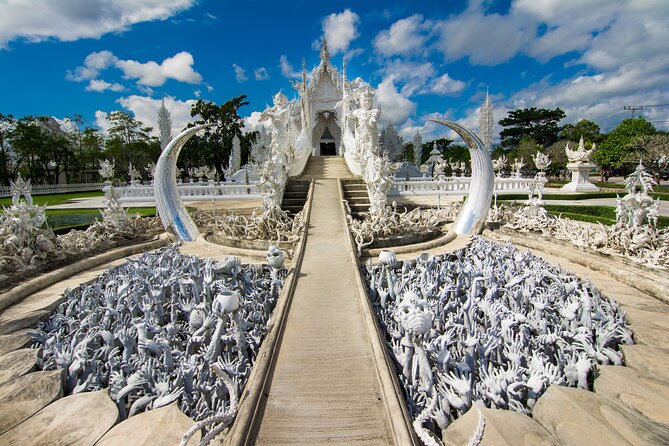 Full Day Chiang Rai 3 Temples White, Blue,Big Bhudha Temples - Longneck Karen Village and the Optional Choice