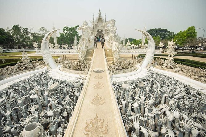 Full Day Tour in Chiang Rai White Temple and Golden Triangle - Sop Ruak is the clearest Golden Triangle viewpoint