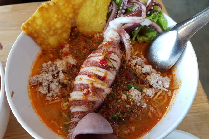 Go where the locals go, Eat what the locals eat! Food Tour with Local Foodies - Choose the morning route from Three Kings Monument