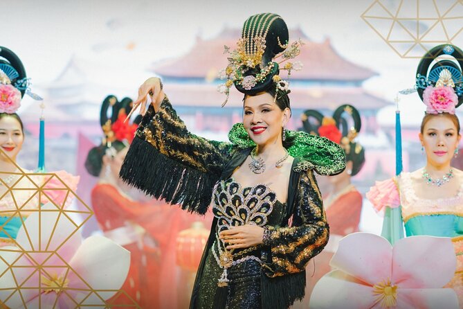 Golden Dome Cabaret Show Bangkok - Storytelling, Humor, And The Final Speech