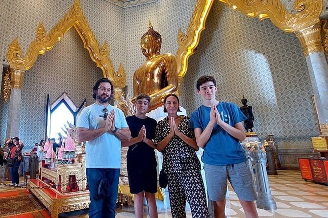 Grand Palace & Emerald Buddha Private Tour [Optional Luxury] - Walking through the Grand Palace grounds