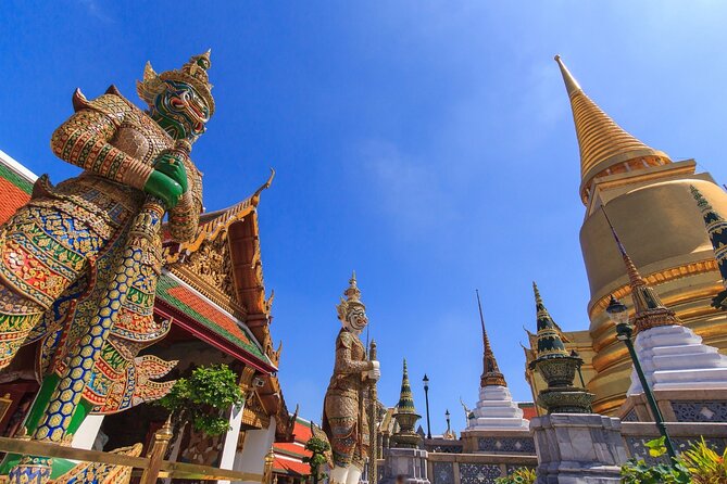 Grand Palace & Temples of Bangkok with experienced guide - Wat Pho and the Reclining Buddha