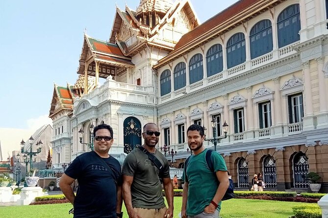 Grand Palace & Temples of Bangkok with experienced guide - Entering the Grand Palace and Wat Phra Kaew