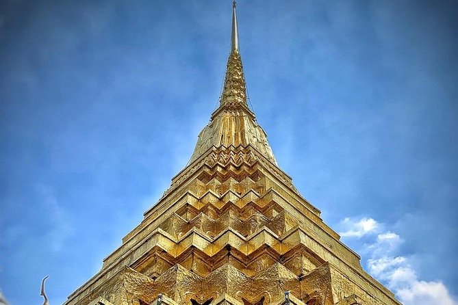 Grand Palace , Thai dance & Fun street walk in Bangkok - Eating like a local, with Thai sweets afterward
