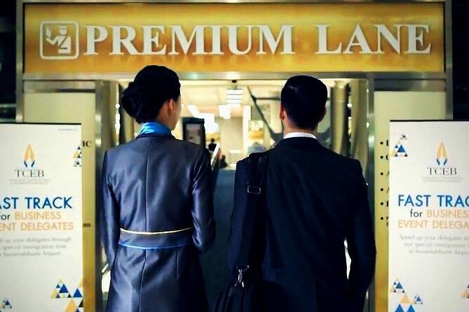 Guided Arrival Fast-Track Service: Bangkok Suvarnabhumi Airport - The walk to immigration and the Premium Immigration Line
