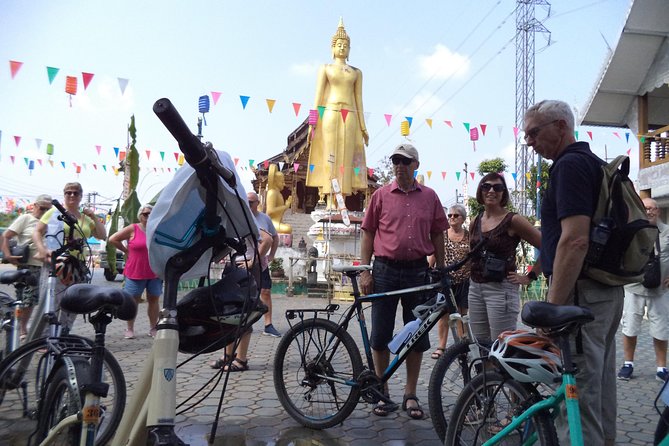 Half-Day Colors of Chiang Mai Biking Tour - From Pa Daet to the quiet side of Chiang Mai