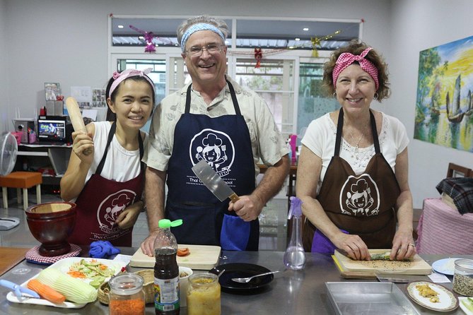 Half Day Morning Cooking Class with Market Tour in Chiang Mai - Who Will Enjoy This Class Most?