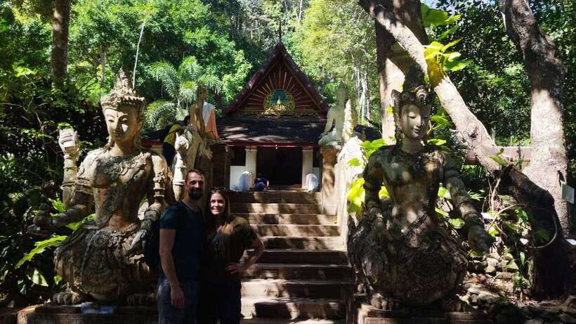 Half Day Morning Wat Pha Lat & Wat Phra That Doi Suthep Tour - The morning pickup and ride into the hills