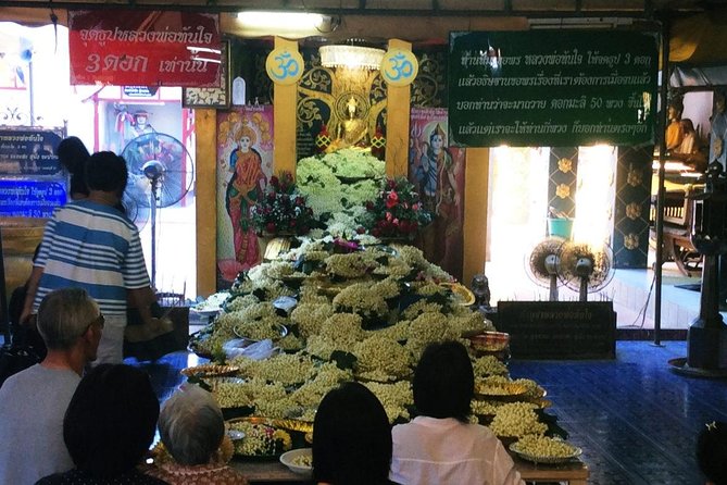 Half Day Phra That Doi Kham Temple and Royal Park Rajapruek (Private Tour) - Timing, Clothing, and Practical Planning