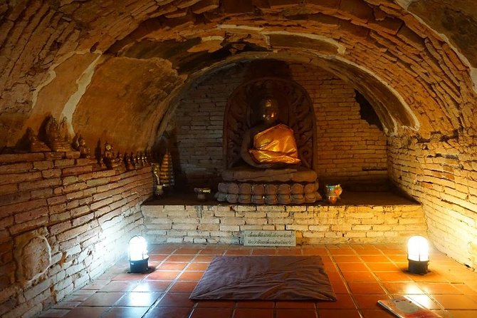 Half Day Umong Temple and Monk Chanting at Doi Suthep Temple ( Private tour) - Wat Pha Lat: a forest temple between city and summit