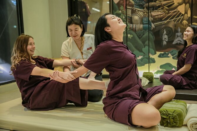 Hands-on Authentic Thai Massage Workshop - Making a Thai herbal compress