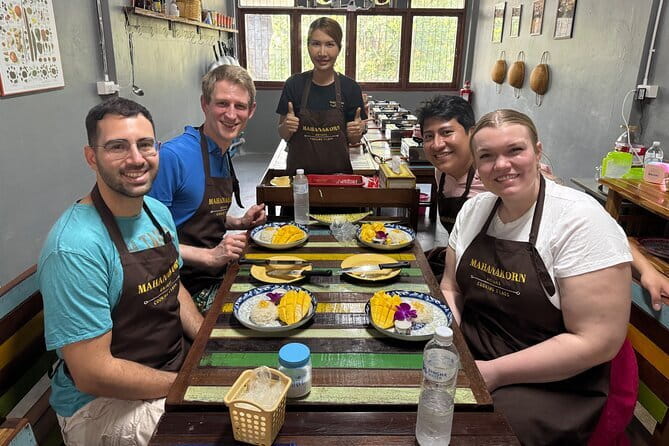 Hands-On Thai Cooking Class Bangkok with Local Chef (Small Group) - Meeting Chef Joyce and learning the Thai flavor system