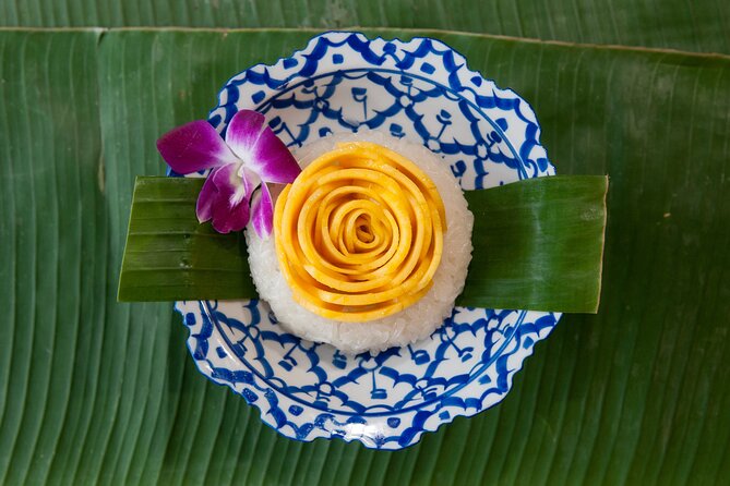 Hands-on Thai Cooking Class & Market Tour in Sukhumvit - Why the individual stations matter
