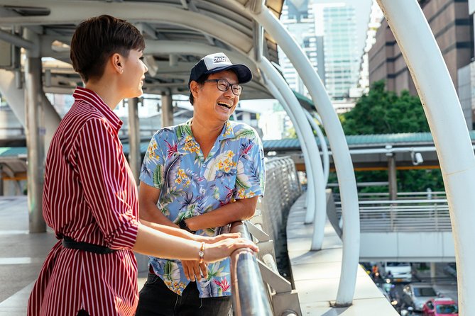 Highlights & Hidden Gems With Locals: Best of Bangkok Private Tour - Entering Wat Arun, the Temple of Dawn