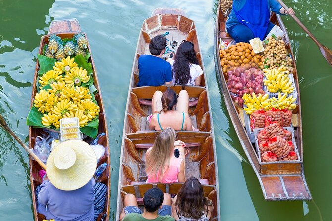 Iconic Markets: Damnoen & Train Market Explore - Guide quality and group size
