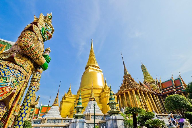 In and around Bangkok Private Tour Guide with Custom Experience - The guides make or break the experience