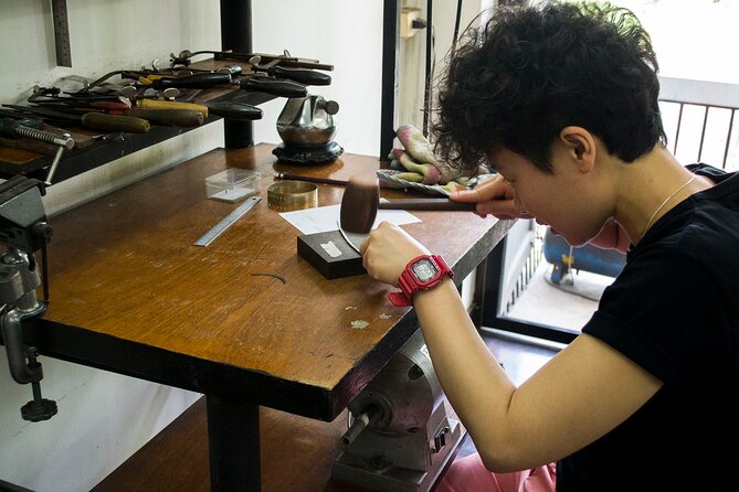 Jewellery Making Class with Silversmithing in Chiang Mai - Joining the pieces and completing the design