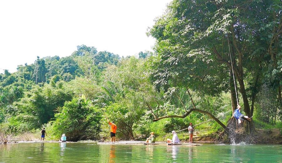 Khaolak: Bamboo Rafting, Waterfalls, and Turtle Conservation - Who should book this Khao Lak tour?