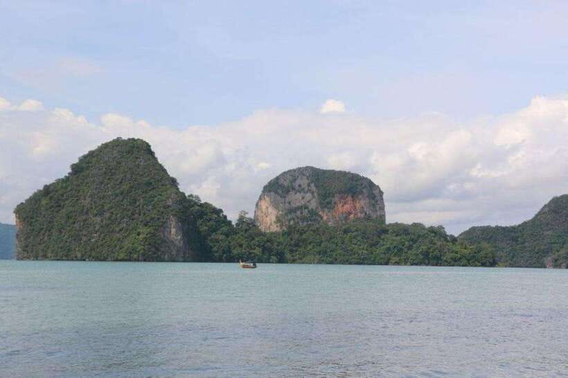 Khaolak: Phang Nga Bay, Tapu Island, and Panyi Village Tour - Key points to know before booking