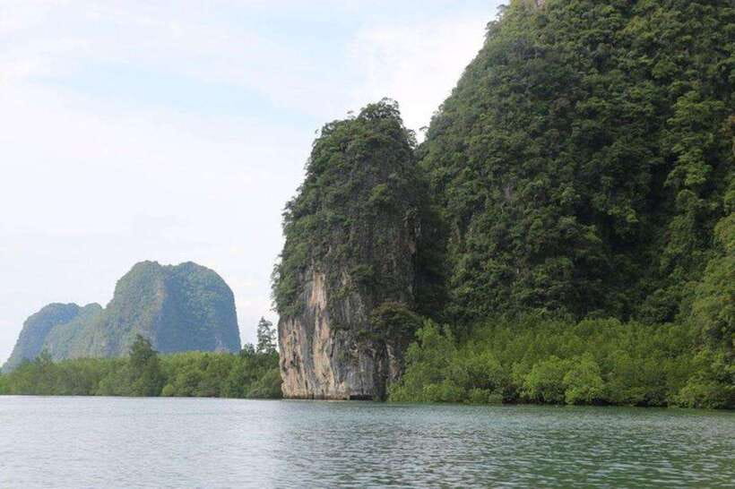 Khaolak: Phang Nga Bay, Tapu Island, and Panyi Village Tour - Long-tail boats, mangroves, and limestone cliffs